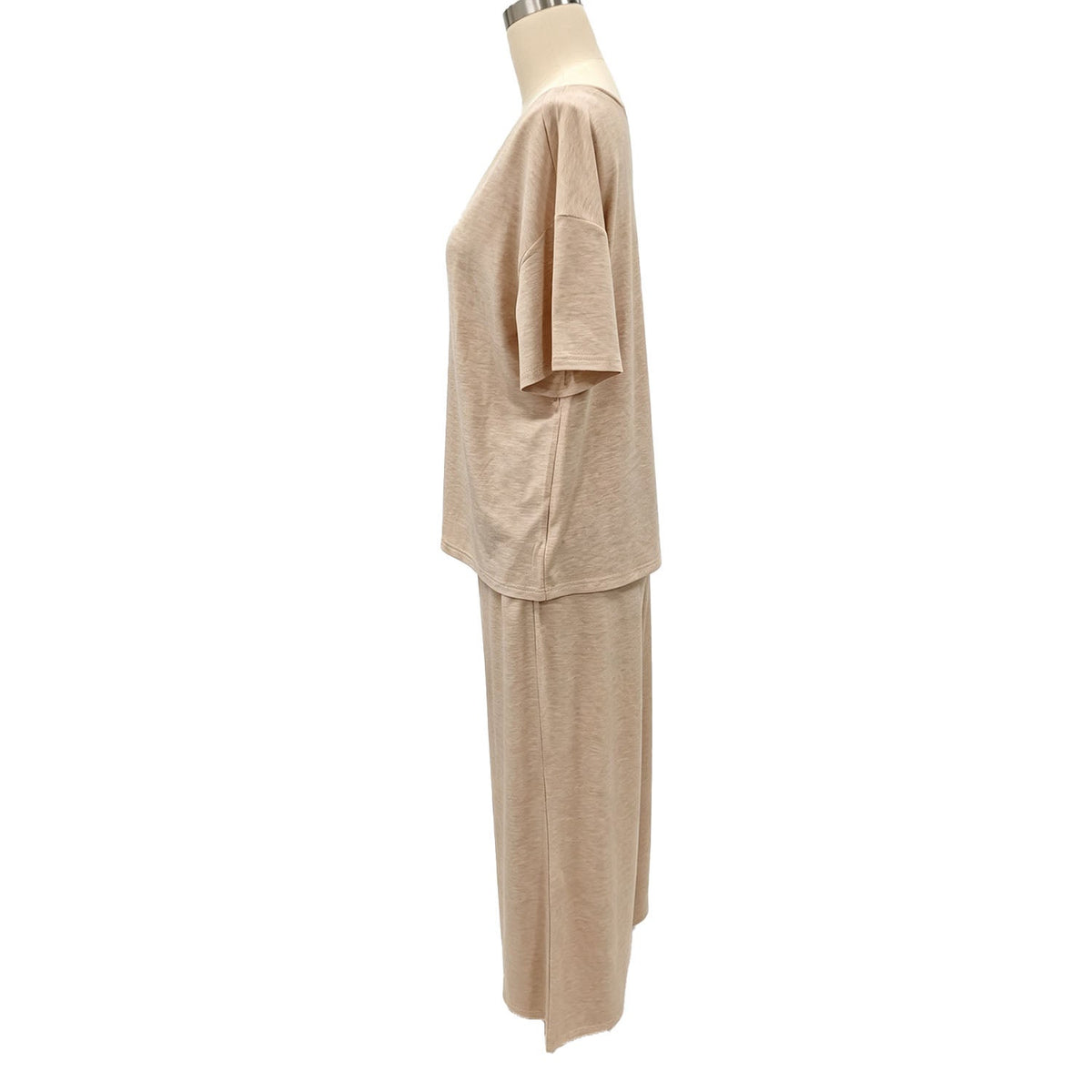 Emilie's Boutique ™ short-sleeve top and wide-leg trousers set