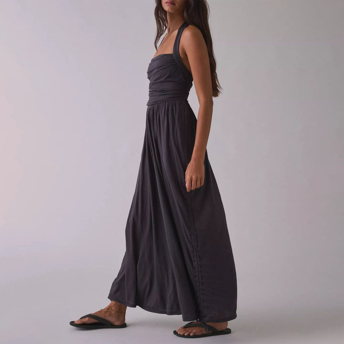 Emilie's Boutique ™ Square-neck back-tie loose harem jumpsuit