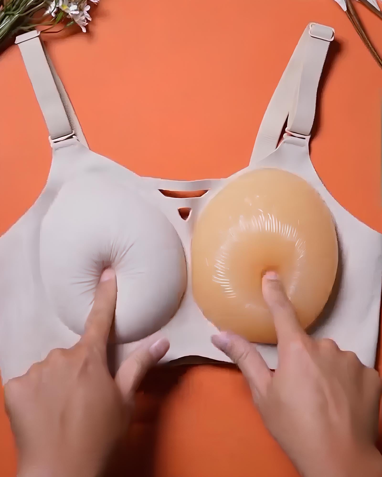 Emilie's Boutique ™ Silicone Breast Inserts Seamless Bra