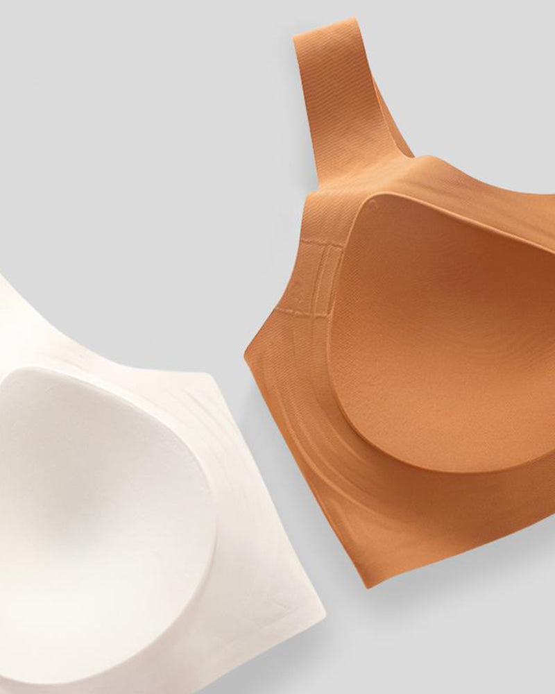 Emilie's Boutique ™ Seamless and Wireless Magic-uplifting Full Coverage Fixed Padding Sports Bra