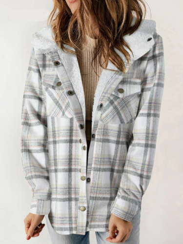 Emilie's Boutique ™ Chic Plaid Jacket