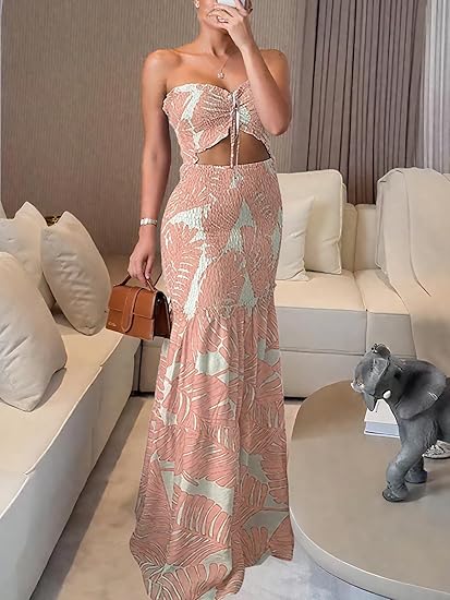 Emilie's Boutique ™ Strapless Leaf Print Maxi Dress