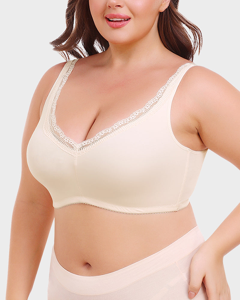 Emilie's Boutique ™ Full Coverage Lace Trim Minimizer Bra