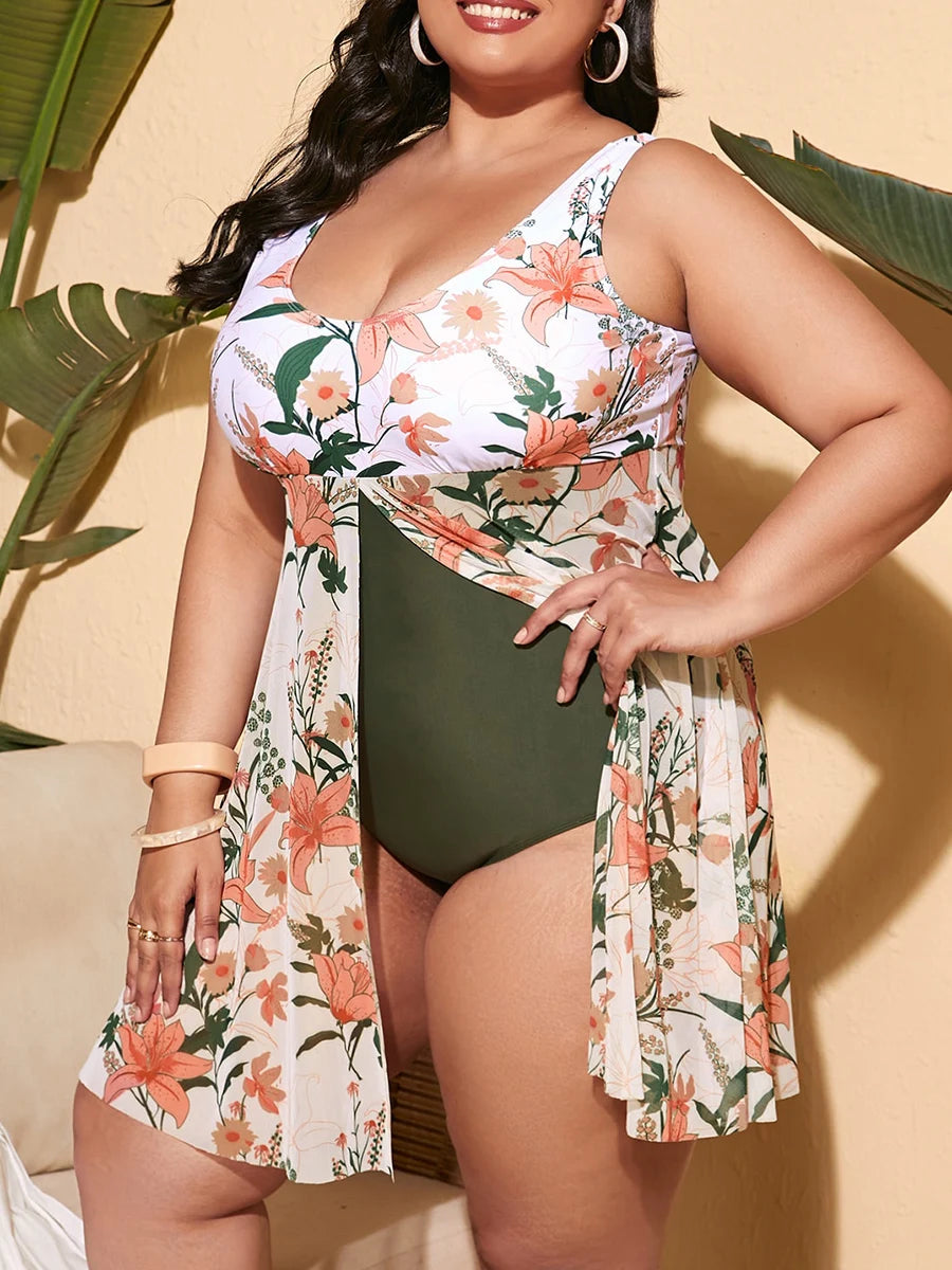 Emilie's Boutique ™ Plus Size Plant Print Ruffles