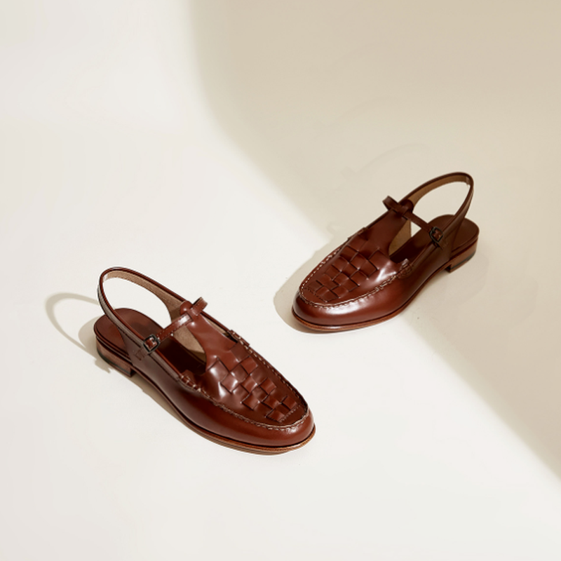 Emilie's Boutique ™ - Leather Sandals
