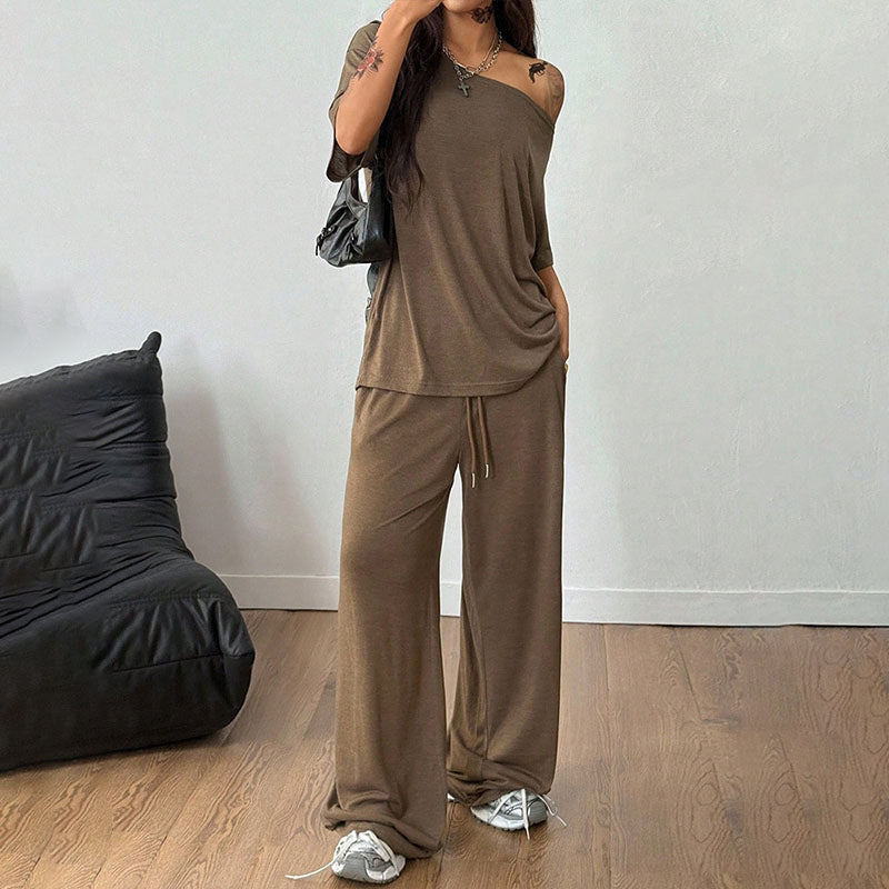 Emilie's Boutique ™ short-sleeve top and wide-leg trousers set