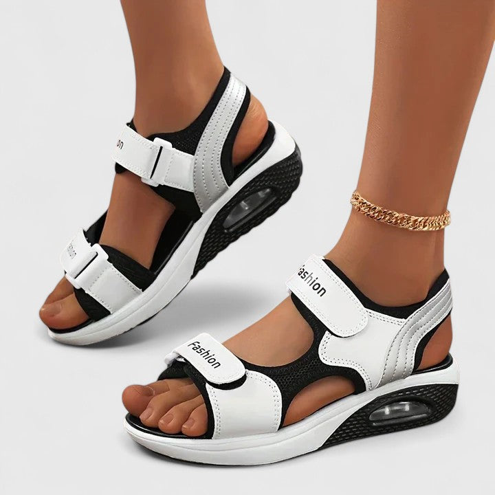 Emilie's Boutique ™ | Cushy Sandals