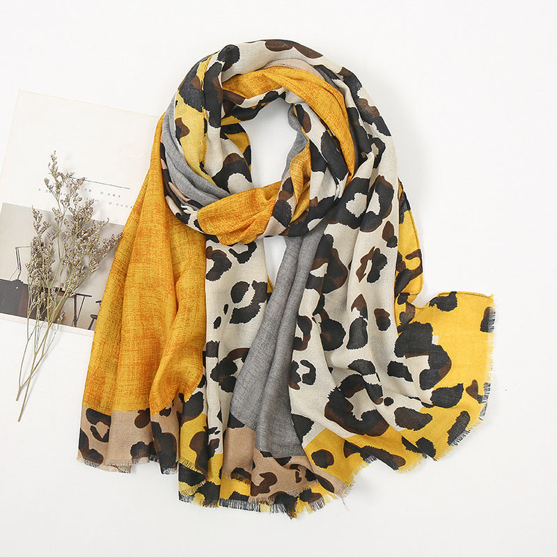 🧣 Versatile Lightweight Leopard Print Shawl Scarf 🐆✨