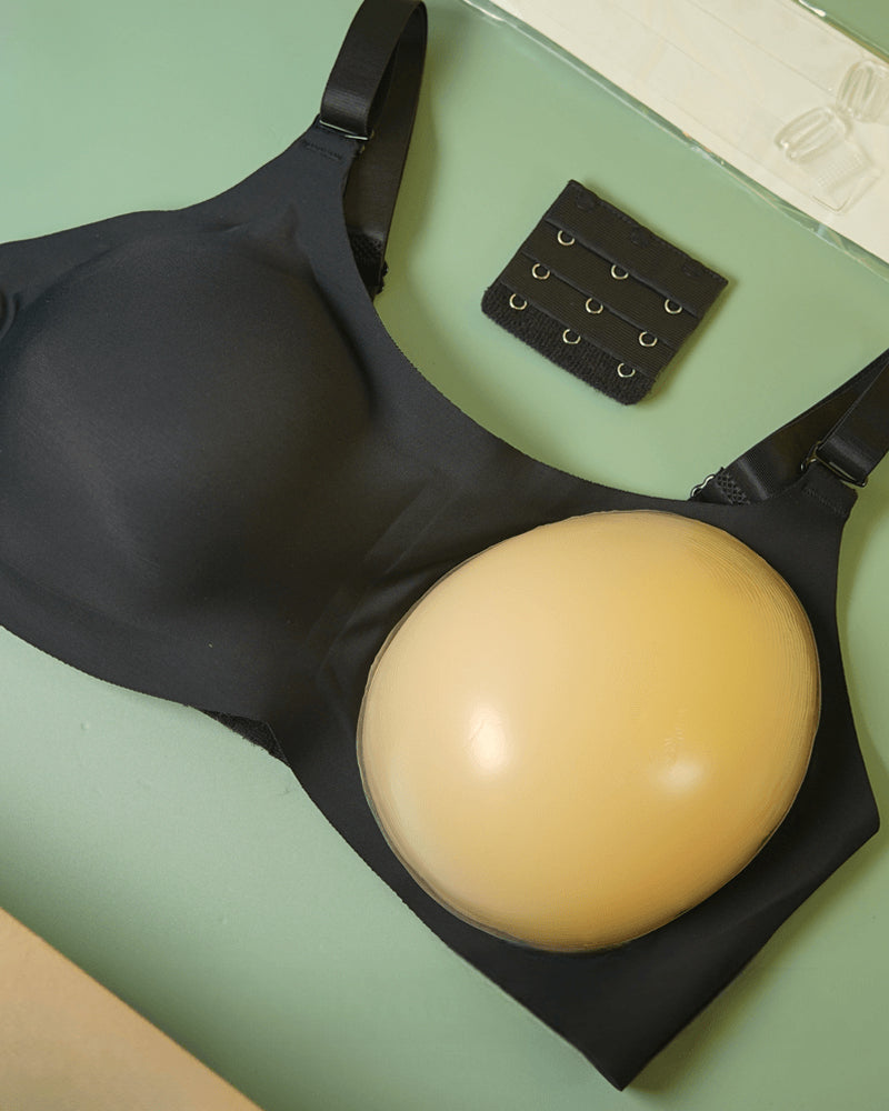 Emilie's Boutique ™ Silicone Breast Inserts Seamless Bra