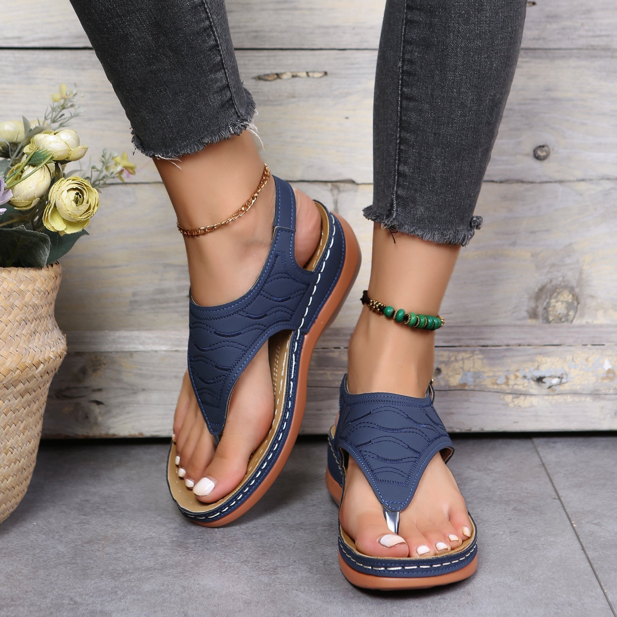 Emilie's Boutique ™ Lightweight Comfortable Sandals