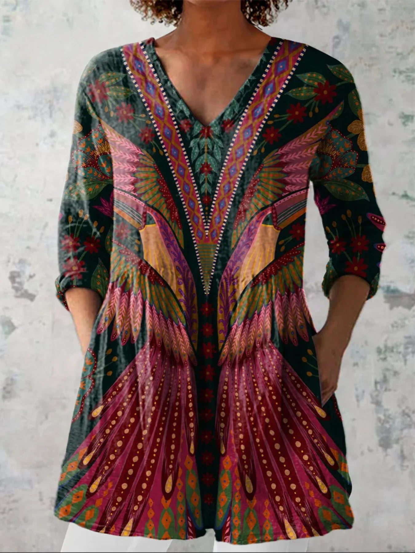 Emilie's Boutique ™ Tropical Bird Symmetrical Pattern Printed Women's Casual Linen V-Neck Shirt