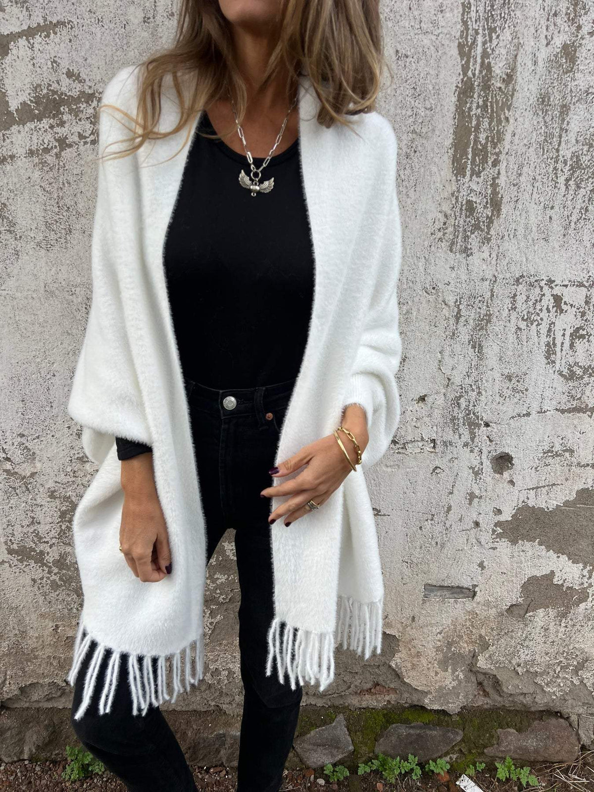 Emilie's Boutique ™ Long Sleeve Casual Tassel Shawl Coat