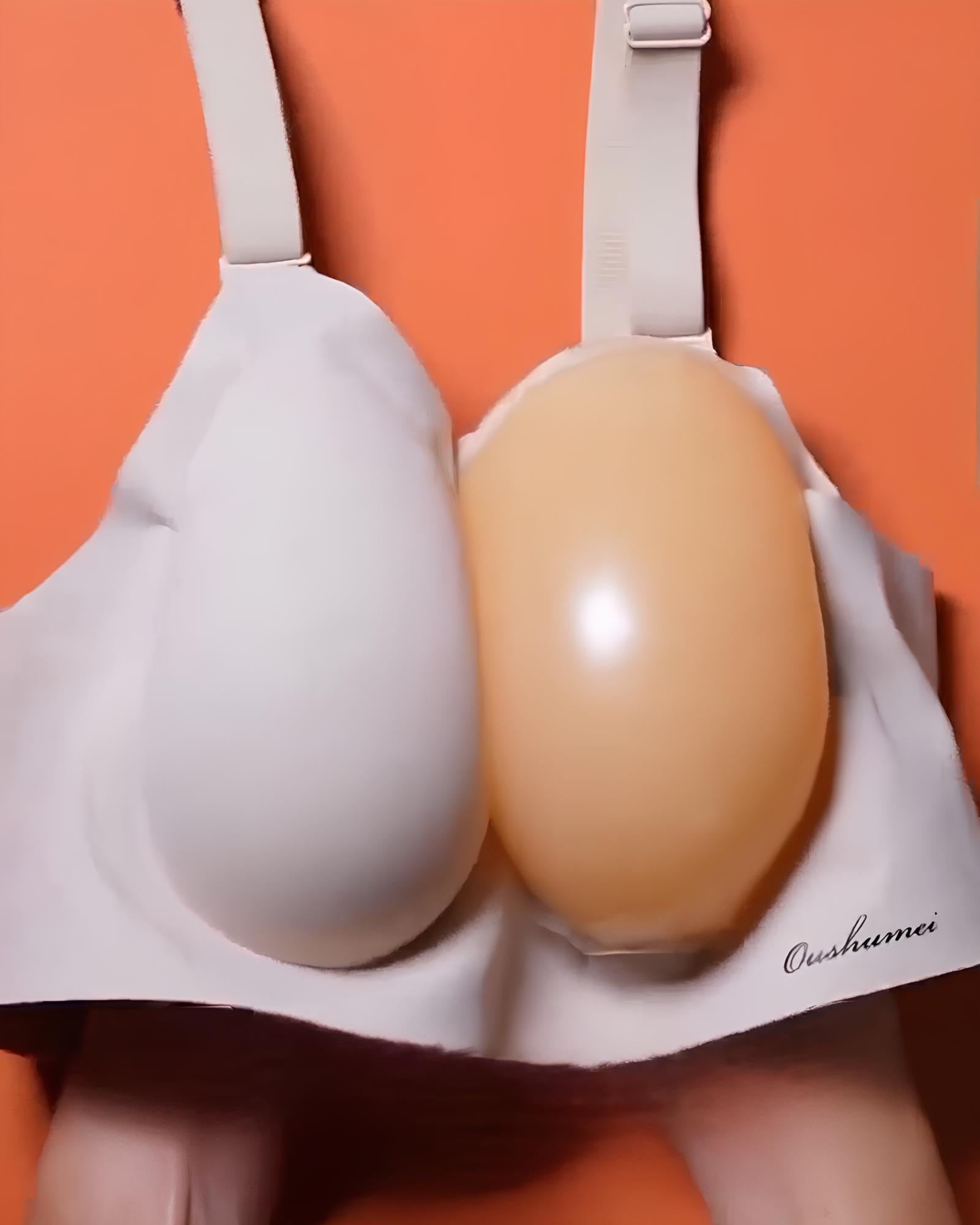 Emilie's Boutique ™ Silicone Breast Inserts Seamless Bra