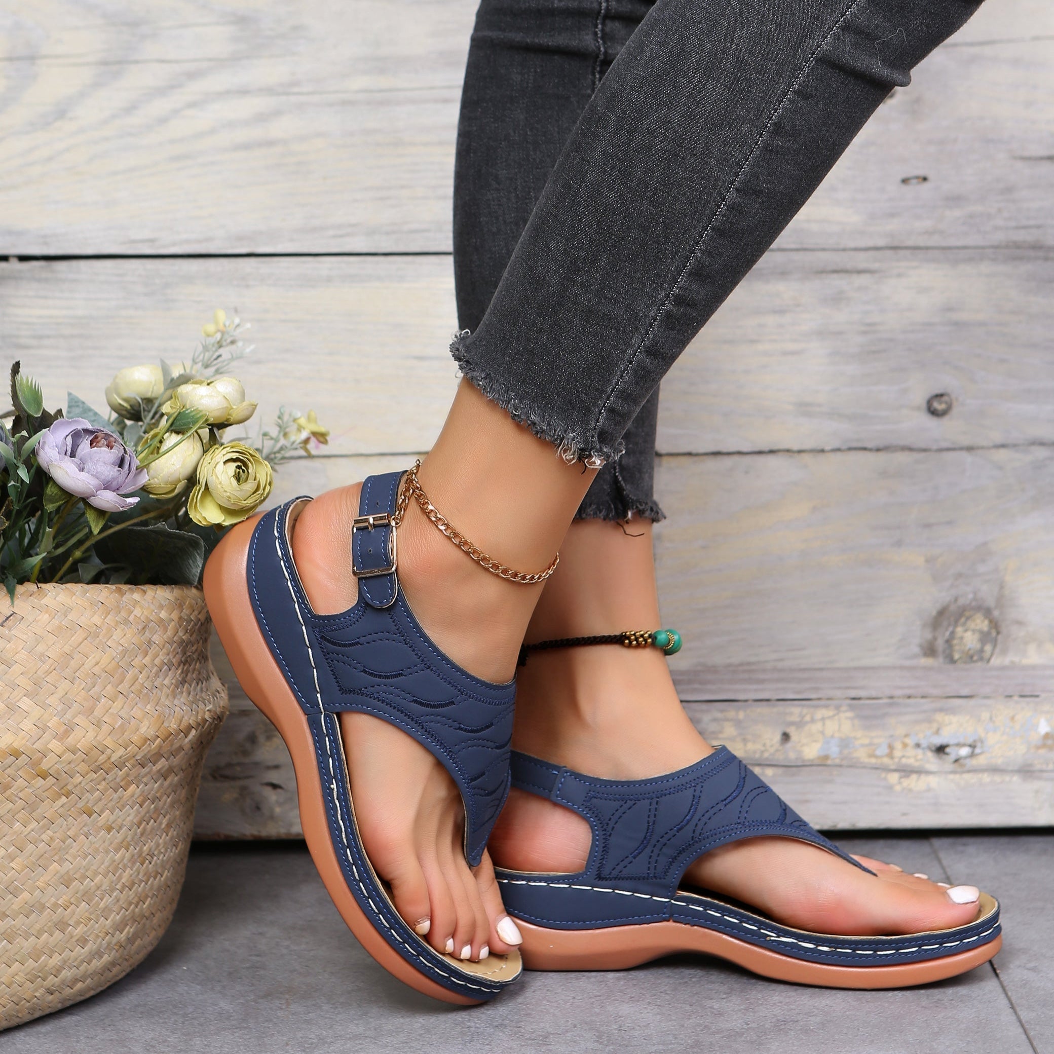 Emilie's Boutique ™ Lightweight Comfortable Sandals