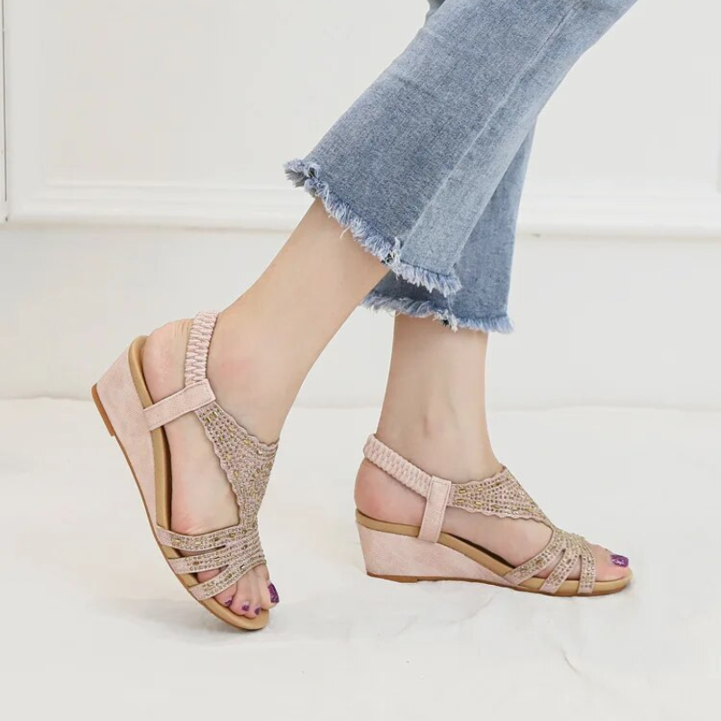 Emilie's Boutique ™ Fashionable women's orthopedic sandals
