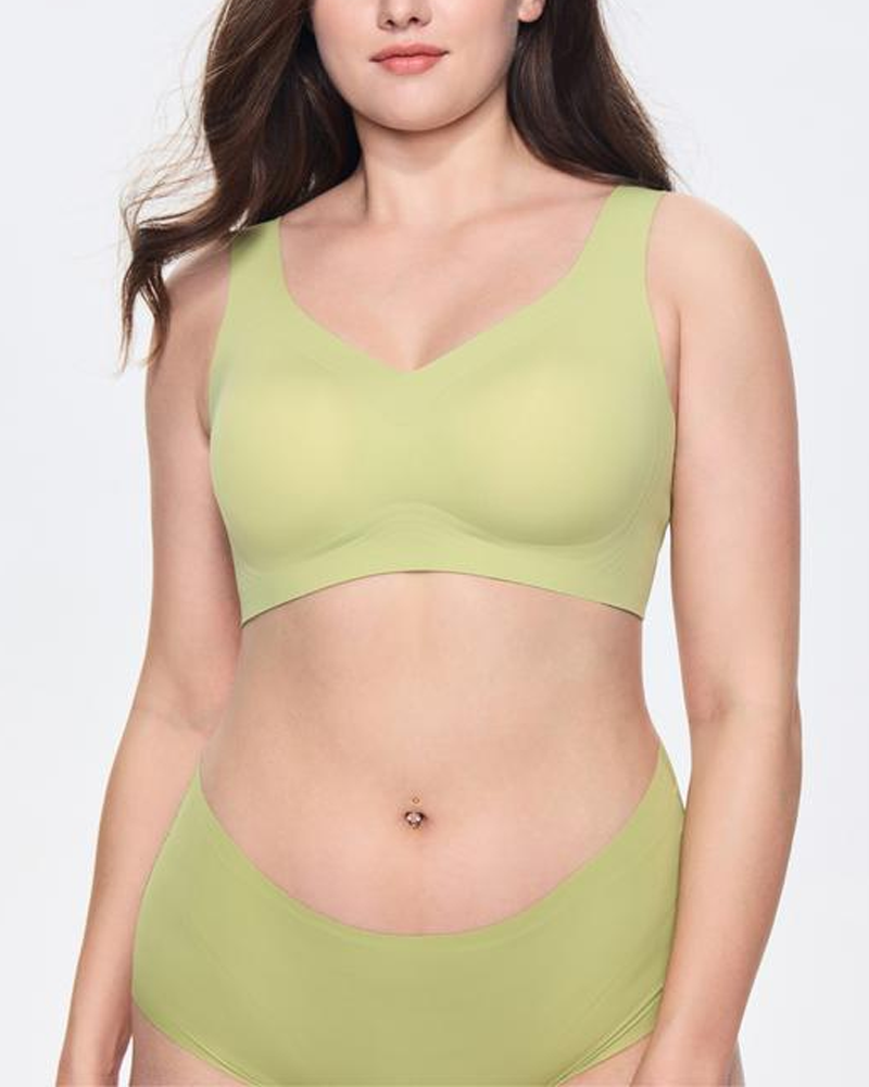 Emilie's Boutique ™ Comfort & Support Jelly Wireless Full Cups T-Shirt Bra