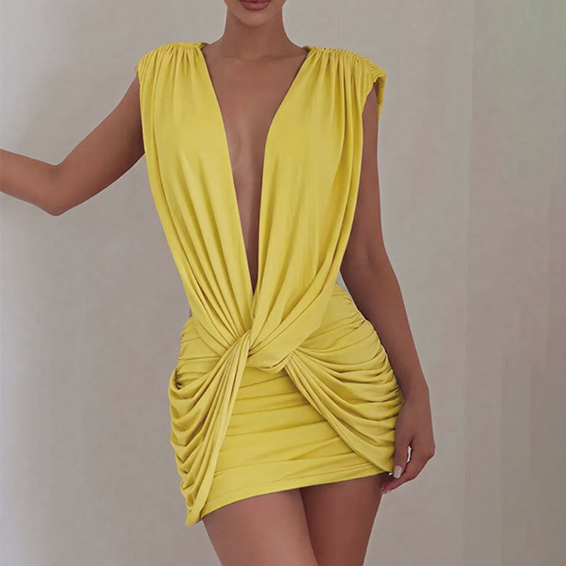 Emilie's Boutique ™  Ruched Crisscross Twist Slim-Fit Dress