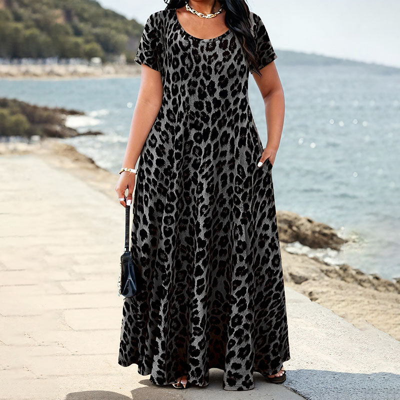 Emilie's Boutique ™  Plus-size leopard print round-neck dress