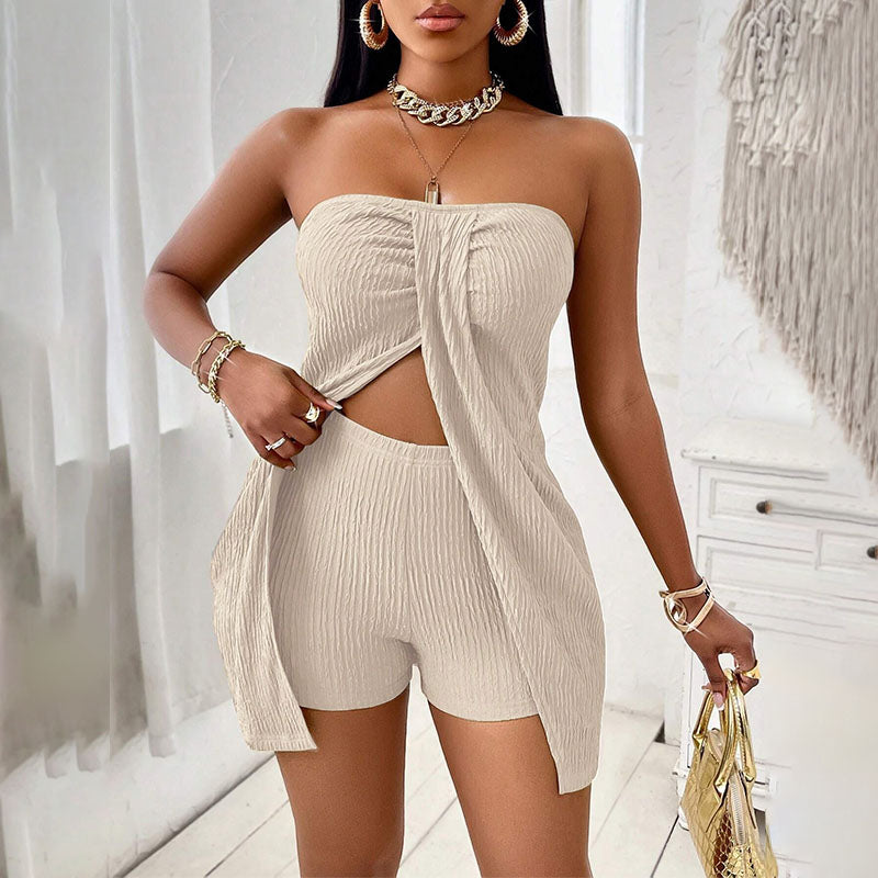Emilie's Boutique ™ Pleated-texture strapless top and shorts set