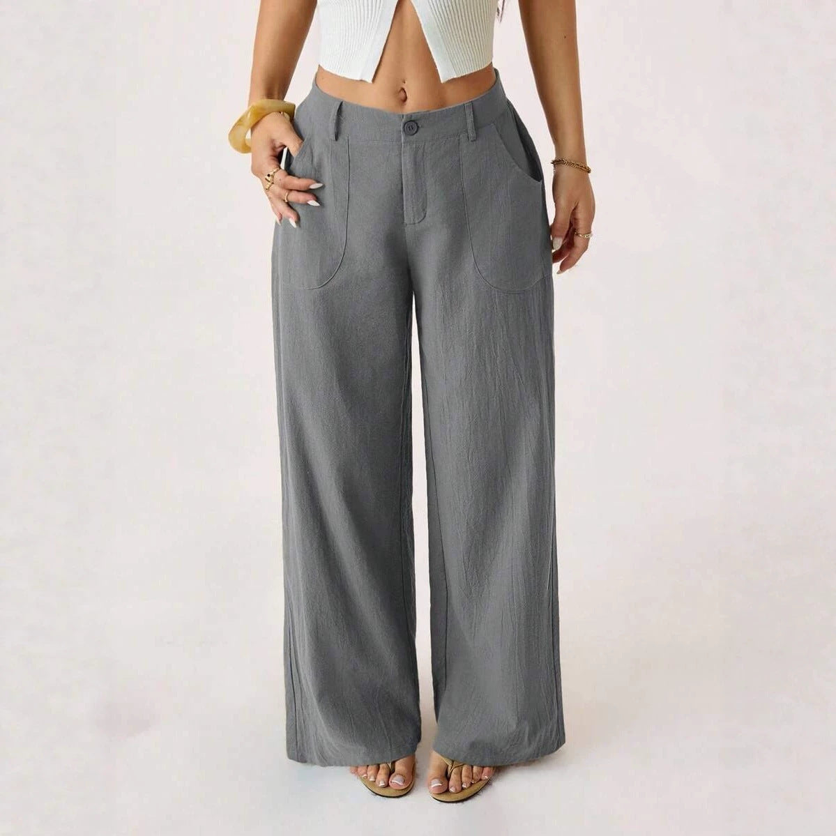 Emilie's Boutique ™ Loose-fitting, trousers.