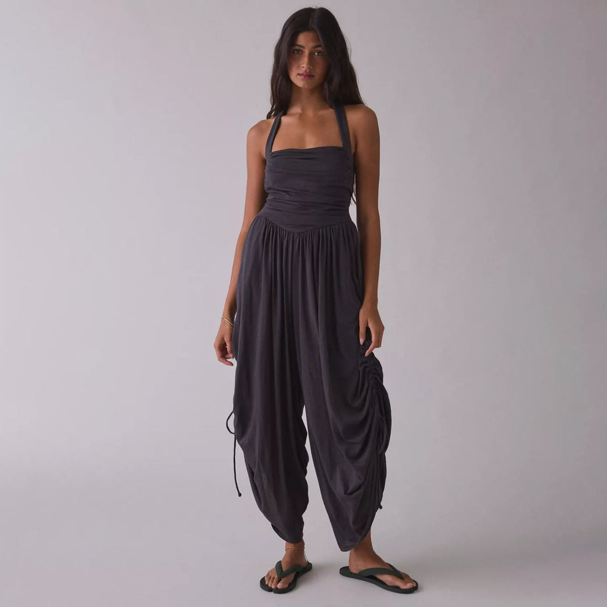 Emilie's Boutique ™ Square-neck back-tie loose harem jumpsuit