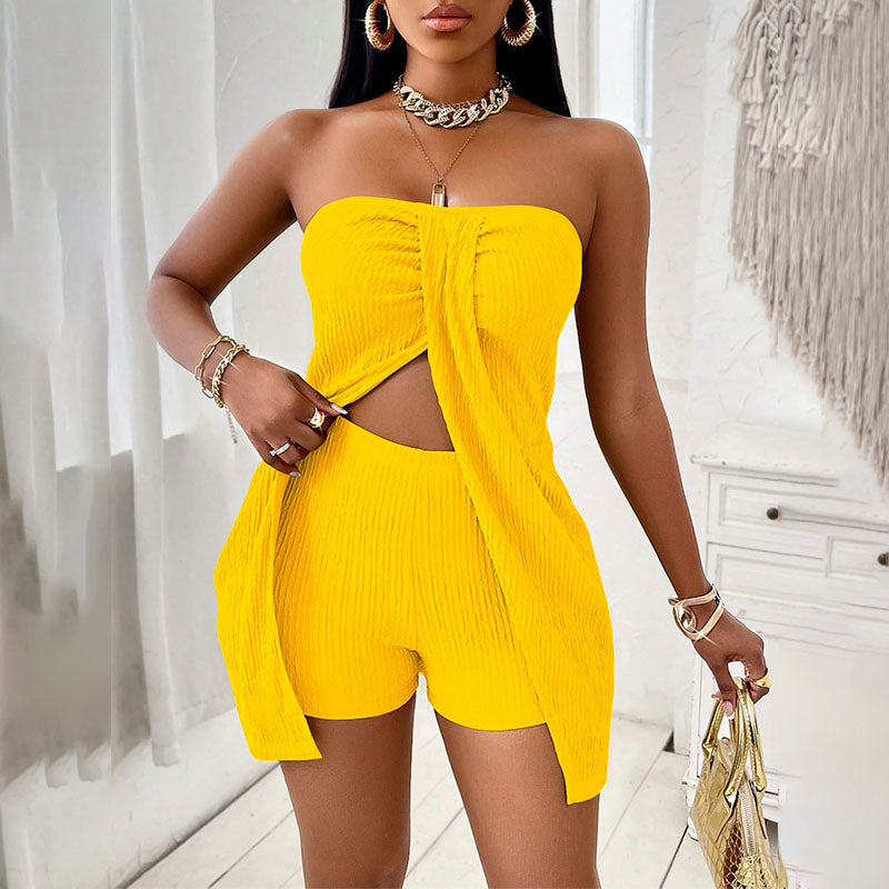 Emilie's Boutique ™ Pleated-texture strapless top and shorts set