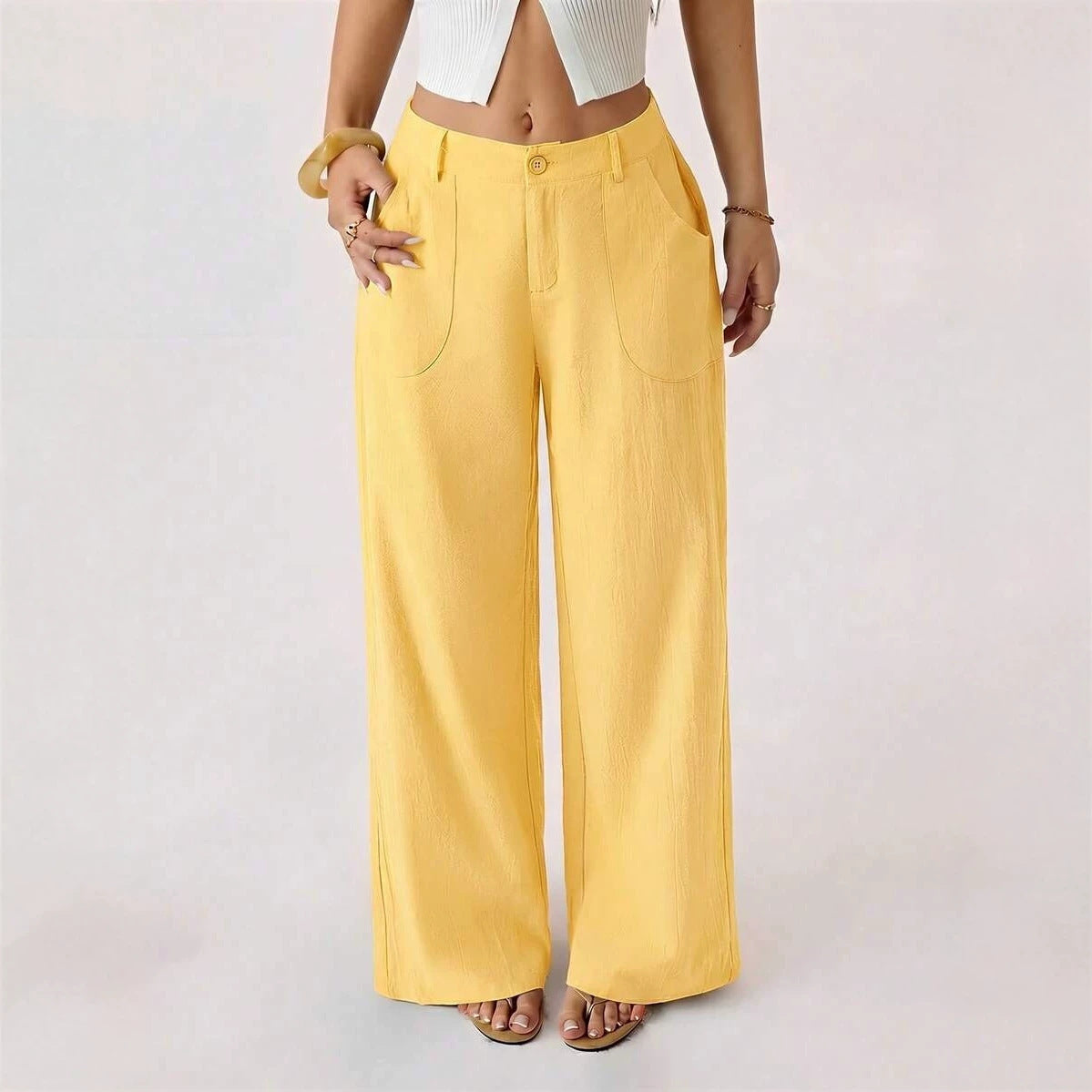 Emilie's Boutique ™ Loose-fitting, trousers.