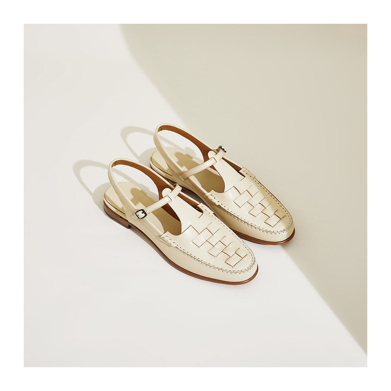 Emilie's Boutique ™ - Leather Sandals