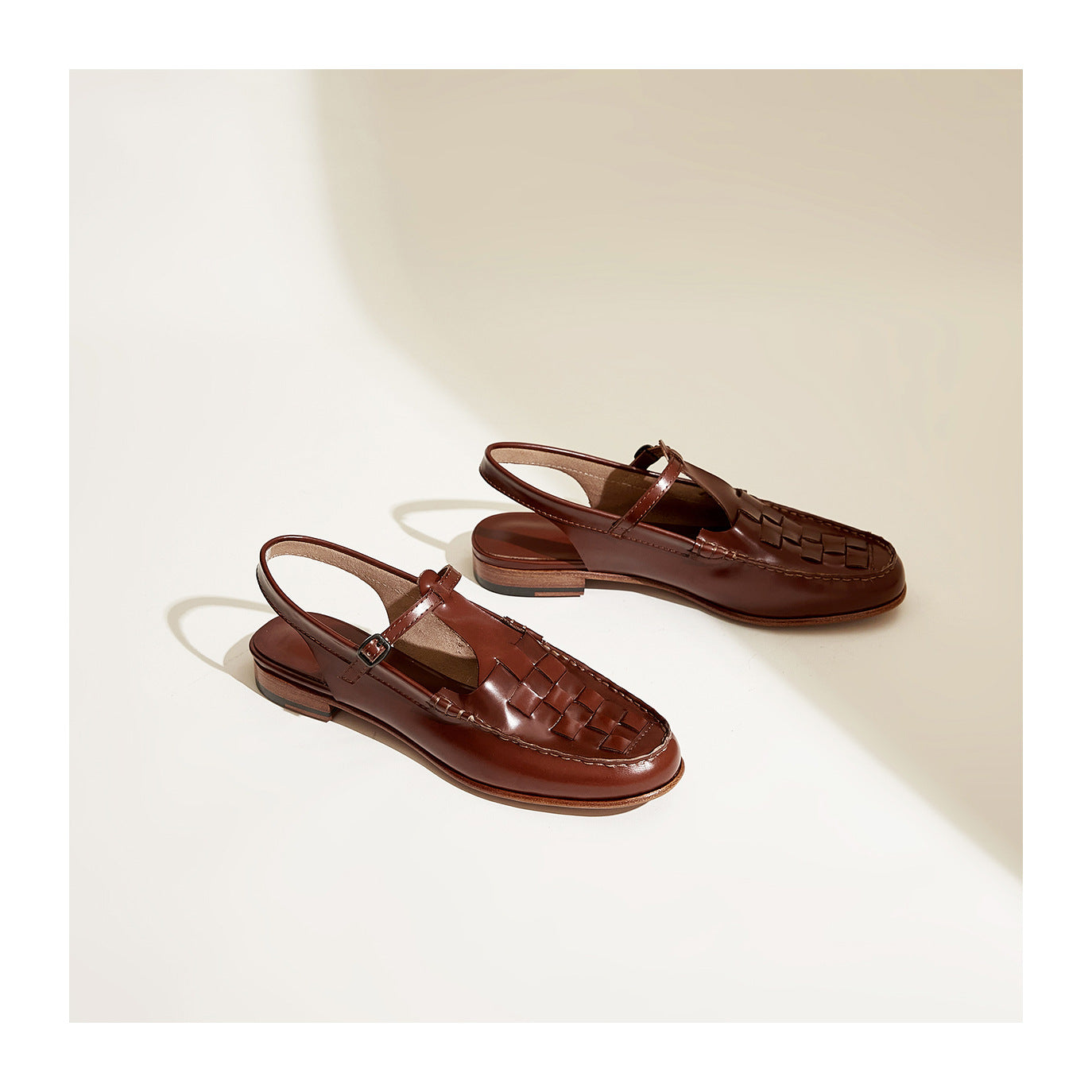 Emilie's Boutique ™ - Leather Sandals