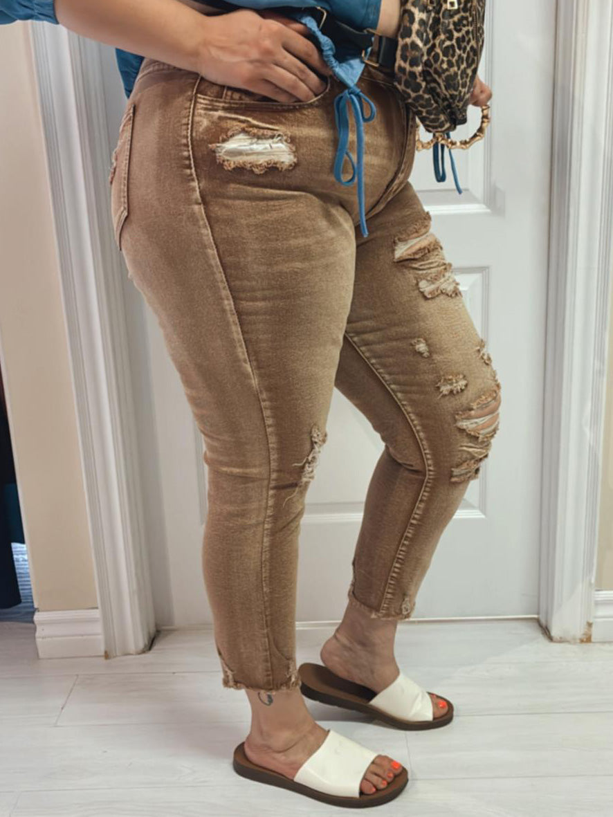 Emilie's Boutique ™ Yvette  Girlfriend Jeans