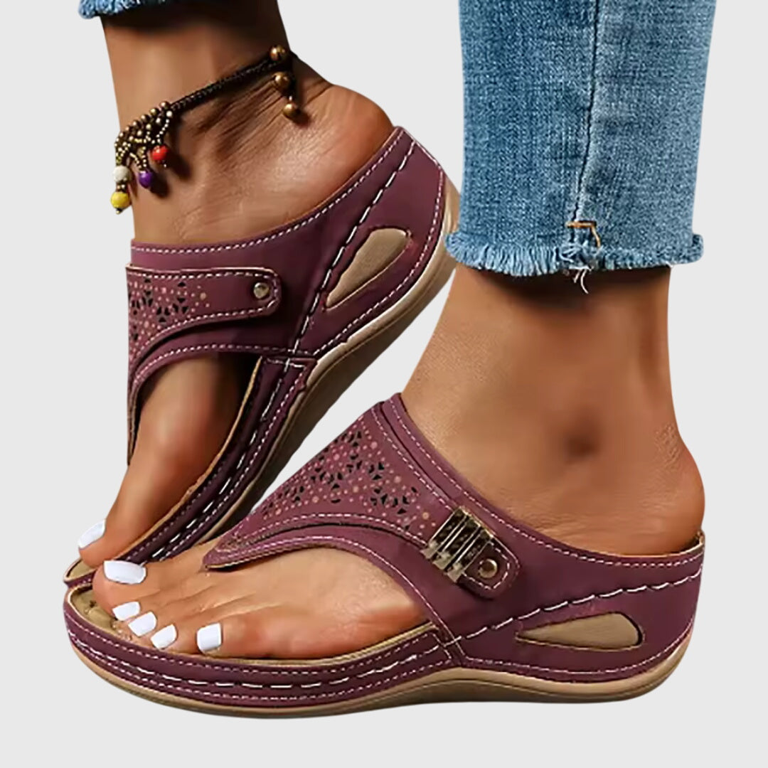 Emilie's Boutique ™ | Comfortable Sandals