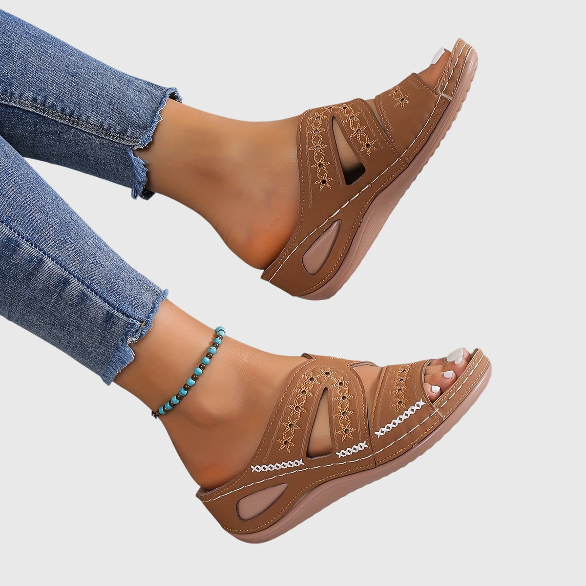 Emilie's Boutique ™ Lightweight Orthopedic Sandals