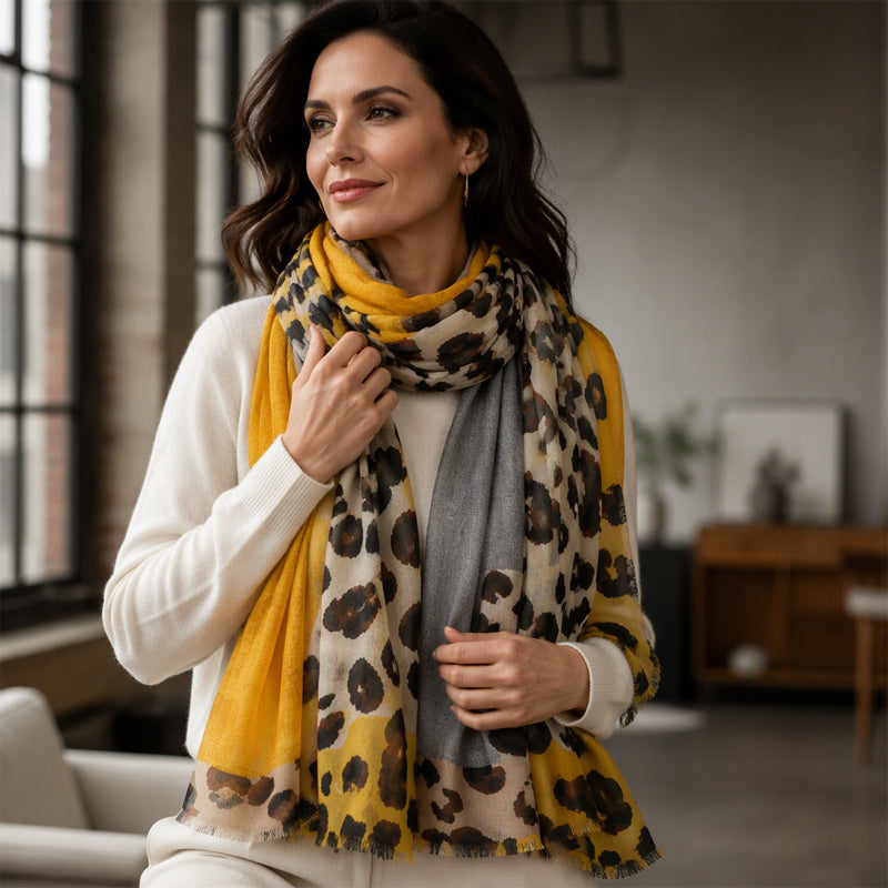 🧣 Versatile Lightweight Leopard Print Shawl Scarf 🐆✨